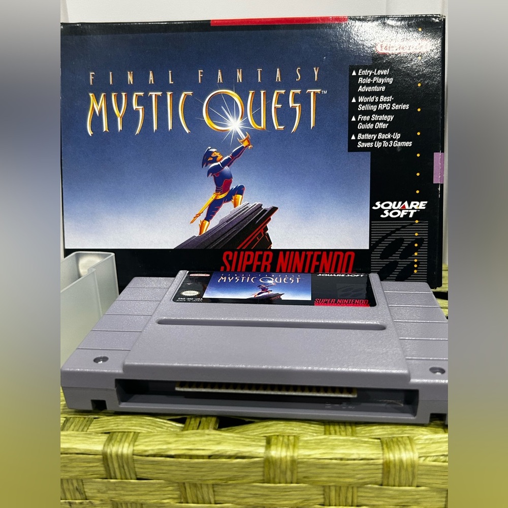 Final Fantasy Mystic Quest SNES Complete in Box CIB w/ Manual Authentic - Picture 3 of 10